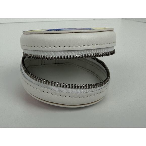 Louis Vuitton Etui Earphones Rainbow Monogram Canvas with Silver-Tone Hardware - Picture 10 of 13